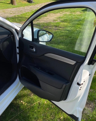 Citroen C4 cena 26500 przebieg: 141650, rok produkcji 2012 z Michałowo małe 631